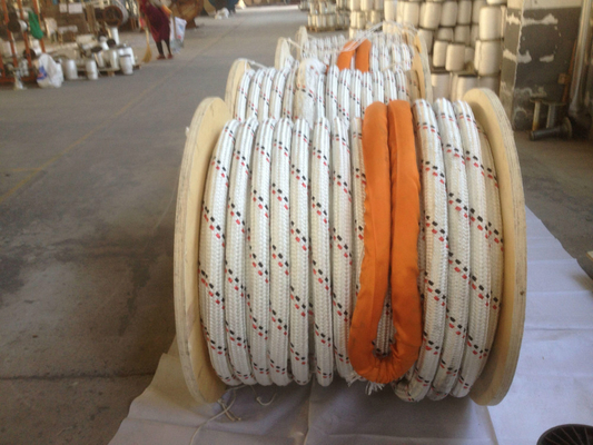 Double Braided UHMWPE Rope Polyster Cover 56mmx240m With Spliced Eye Loop